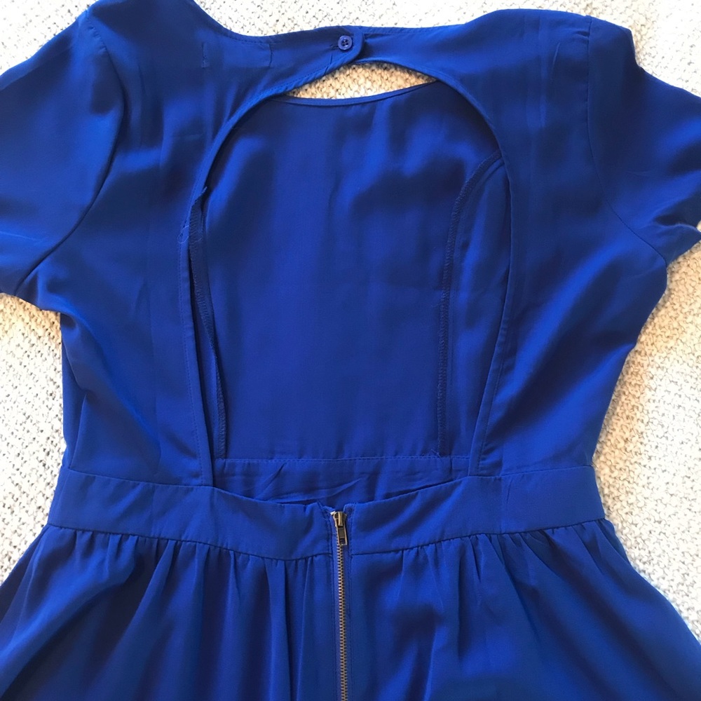 Blue open back sun dress - Picture 2 of 4